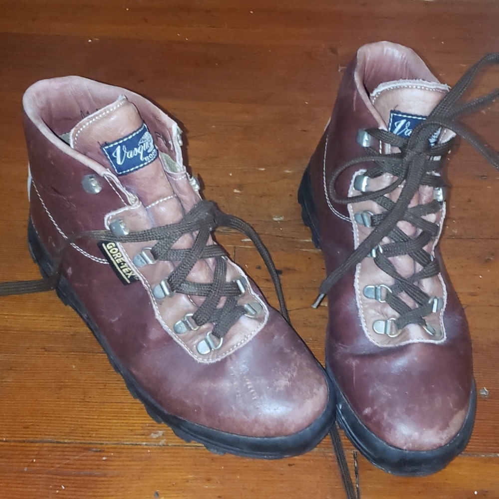 vasque skywalk vintage